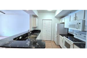 1000 Scotia Drive 106, Hypoluxo, FL 33462 - MLS#R11143815