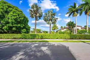 1687 Cypress Row Drive, West Palm Beach, FL 33411 - MLS#R11143816