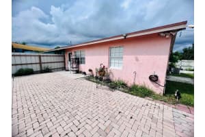 1501 Meridian Road, West Palm Beach, FL 33417 - MLS#R11143839