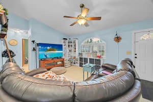 1250 SW Calmar Avenue, Port Saint Lucie, FL 34953 - MLS#R11143868