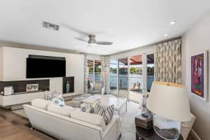 811 Palm Trail, Delray Beach, FL 33483 - MLS#R11143882