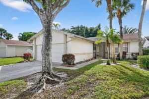 2 Cambridge Place, Boynton Beach, FL 33426 - MLS#R11143897