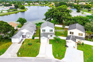 4729 Lakeside Circle, West Palm Beach