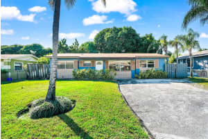 350 NE 27th Court, Boynton Beach, FL 33435 Sold 12/22/25