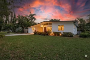 51 Barberton Road, Lake Worth, Fl 33467, Lake Worth