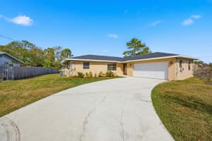 569 SE Fallon Drive, Port Saint Lucie, FL 34983 Sold 01/29/26