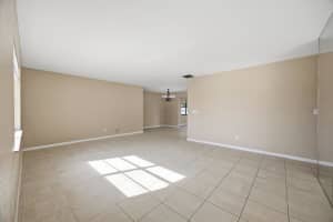 569 SE Fallon Drive, Port Saint Lucie, FL 34983 - MLS#R11143946