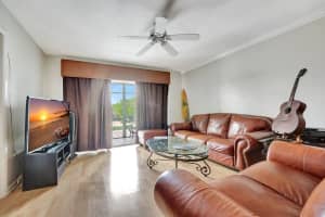 3040 NE 16th Avenue 305, Oakland Park, FL 33334 - MLS#R11143991