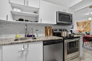 1428 SE 4th Avenue 102, Deerfield Beach, FL 33441 - MLS#R11144024