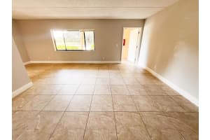 1106 Meadows Circle, Boynton Beach, FL 33436 - MLS#R11144033