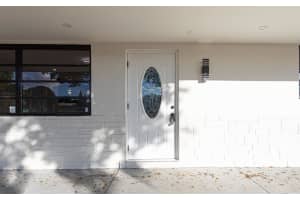 62 Andros Road, Palm Springs, FL 33461 - MLS#R11144042