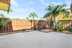 110 N Delaware Boulevard 16d, Jupiter, FL 33458 - MLS#R11144050