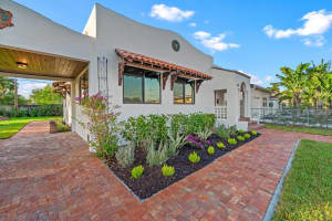 342 Malverne Road, West Palm Beach, FL 33405 - MLS#R11144054