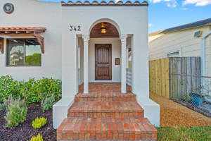 342 Malverne Road, West Palm Beach, FL 33405 - MLS#R11144054