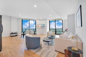 398 NE 5th Street 3709, Miami, FL 33132 - MLS#R11144068