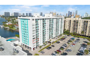 2841 NE 163rd Street 402, North Miami Beach, FL 33160 - MLS#R11144071