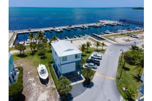 94825 Overseas Highway 204, Key Largo, FL 33037 - MLS#R11144149