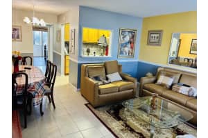 137 Bedford F, West Palm Beach