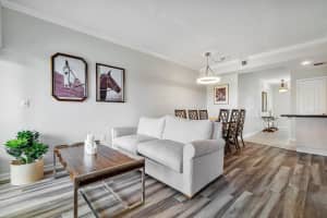 2040 Greenview Shores Boulevard, Wellington, FL 33414 - MLS#R11144169