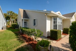 4064 Gator Trace Road, Fort Pierce, FL 34982 - MLS#R11144181