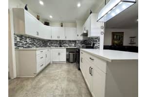 1132 NW 7th Terrace, Fort Lauderdale, FL 33311 - MLS#R11144224