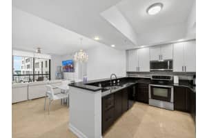 701 S Olive Avenue 725, West Palm Beach, FL 33401 - MLS#R11144243