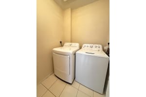 692 SW Veronica Avenue, Port Saint Lucie, FL 34953 - MLS#R11144283