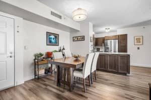 651 Okeechobee Boulevard, West Palm Beach, FL 33401 - MLS#R11144295