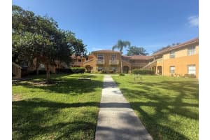 4807 Via Palm Lakes 1516, West Palm Beach