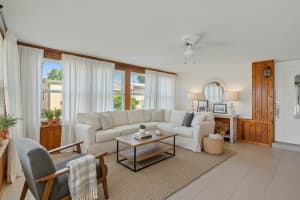 2646 12th Avenue, Vero Beach, FL 32960 - MLS#R11144325