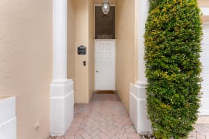 22831 Warrick Wood Court, Boca Raton, FL 33433 - MLS#R11144351