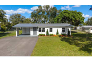 1008 SW 10th Street, Okeechobee, FL 34974 - MLS#R11144352