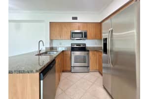 6450 Emerald Dunes Drive, West Palm Beach, FL 33411 - MLS#R11144384