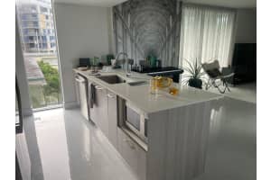 1133 102nd Street 403, Bay Harbor Islands, FL 33154 - MLS#R11144393