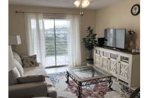 330 26th Avenue, Boynton Beach, FL 33435 - MLS#R11144404