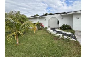 854 Royal Palm Beach Boulevard, Royal Palm Beach, Fl 33411, Royal Palm Beach 854 Royal Palm Beach Boulevard, Royal Palm Beach, Fl 33411, Royal Palm Beach