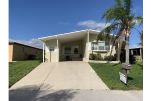 15 Lagos Del Norte, Fort Pierce, FL 34951 - MLS#R11144436