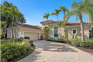 8988 Lakes Boulevard, West Palm Beach, FL 33412 - MLS#R11144439