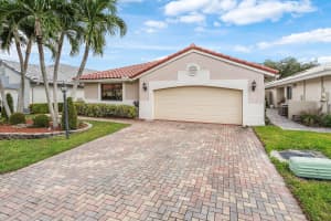 6100 Manchester Lane, Davie, FL 33331 Sold 12/30/25