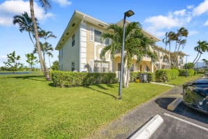 13791 Flora Place A, Delray Beach, FL 33484 - MLS#R11144538