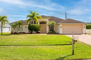 555 SE Nome Drive, Port Saint Lucie, FL 34984 Sold 04/30/26