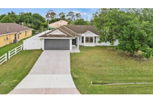 1542 SW Dycus Avenue, Port Saint Lucie, FL 34953 Sold 01/12/26