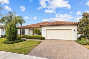 4658 Pratt Circle, Vero Beach