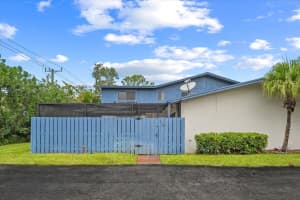 4749 Holly Lake Drive, Lake Worth, FL 33463 - MLS#R11144565