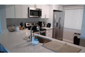 3050 Presidential Way, West Palm Beach, FL 33401 - MLS#R11144582