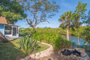 922 Jackson Way, Fort Pierce, FL 34949 - MLS#R11144601