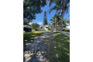 807 Texas Court, Fort Pierce, FL 34950 - MLS#R11144624