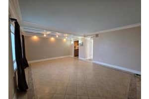 201 S Lakeside Drive 8, Lake Worth Beach, FL 33460 - MLS#R11144654