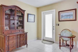 694 Brittany O Delray Beach, FL 33446 - Off Market