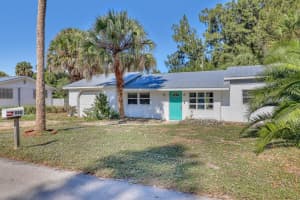 850 5th Place, Vero Beach, FL 32962 - MLS#R11144663